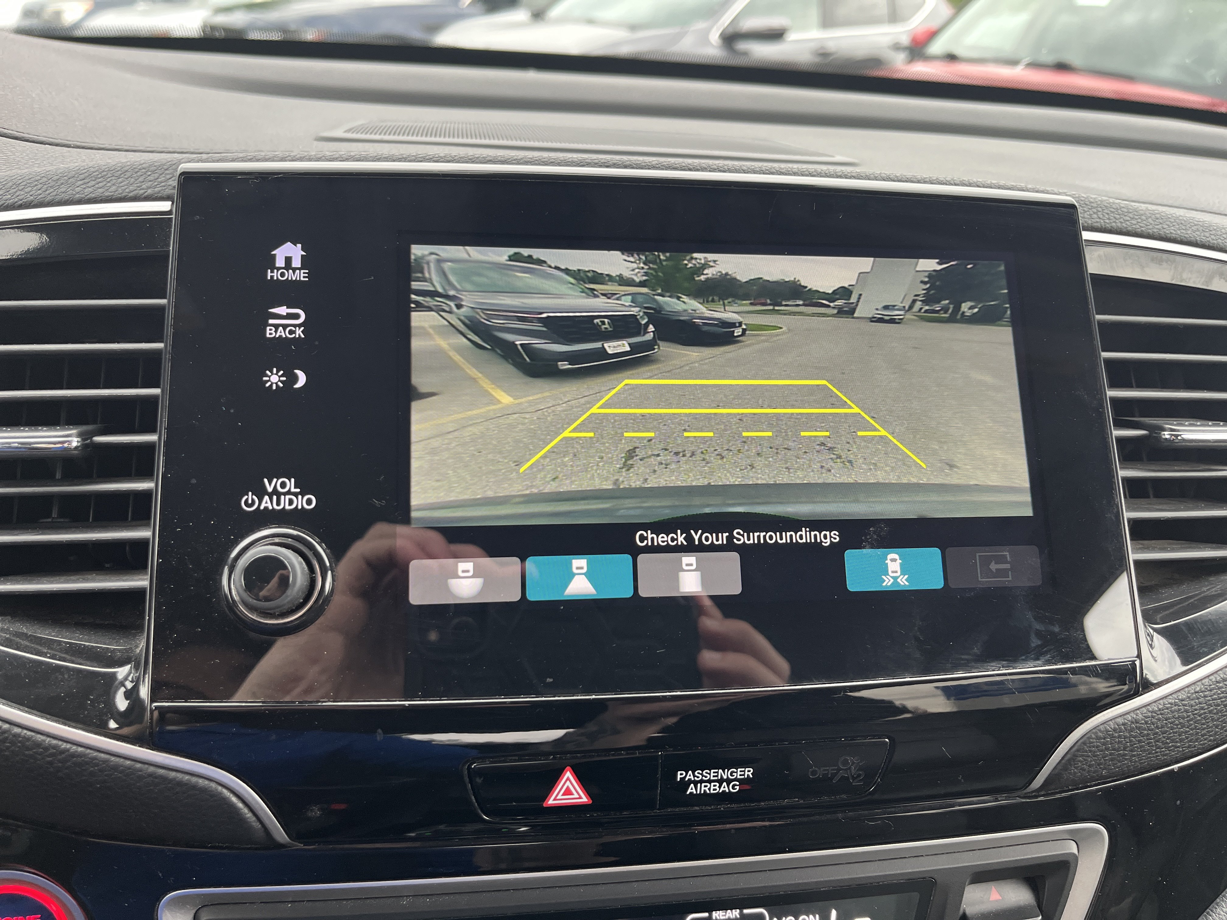 Used 2021 Honda Pilot Touring image 31