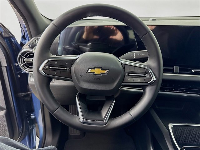 Used 2026 Chevrolet Equinox LT image 12