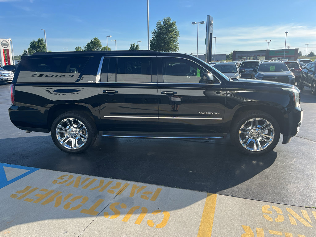 Used 2018 GMC Yukon XL SLT w/ Premium Edition AWD/4WD image 6