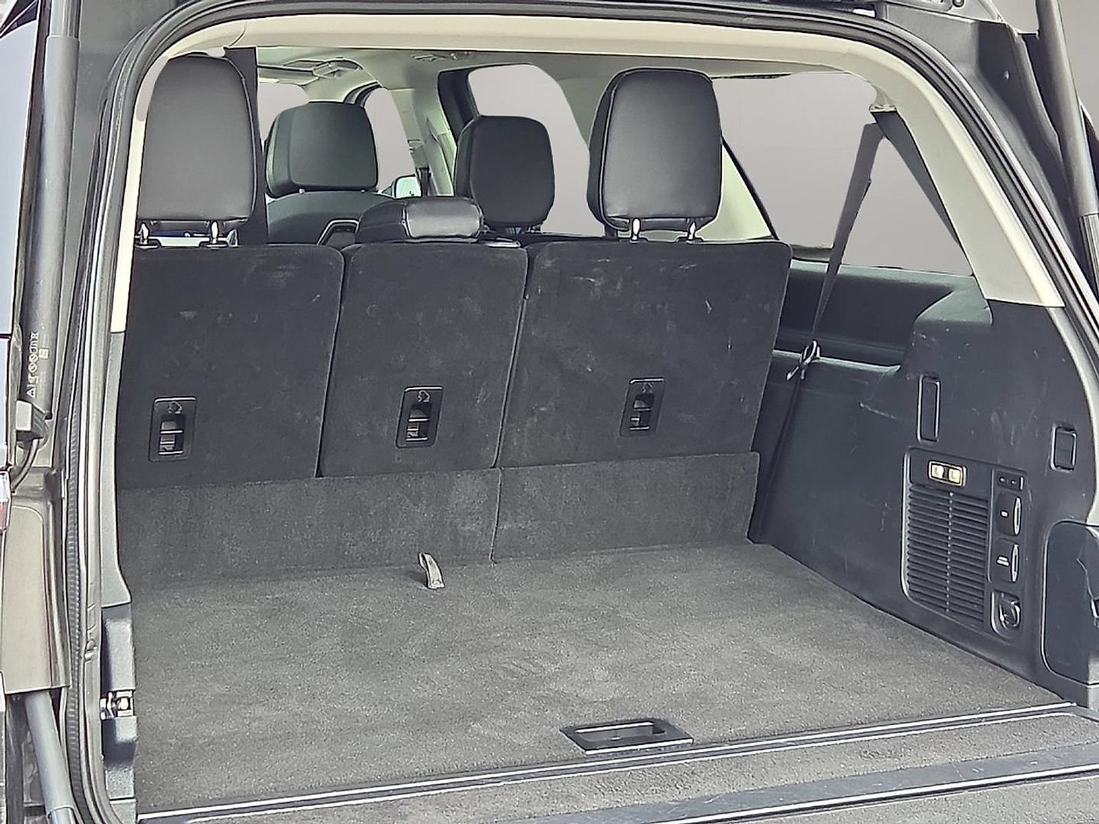 Used 2025 Lincoln Navigator L Reserve AWD/4WD image 8