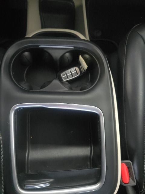 Used 2023 Chrysler Pacifica Touring-L FWD image 21