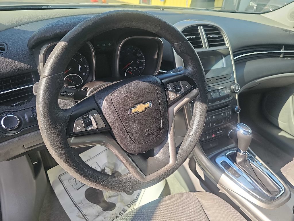 Used 2013 Chevrolet Malibu LS w/ Protection Package FWD image 28