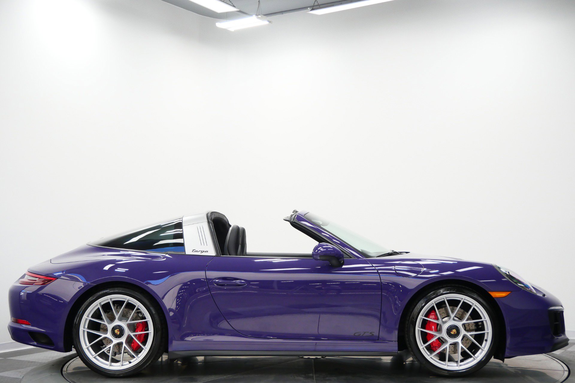 Used 2018 Porsche 911 Targa 4 GTS AWD/4WD image 49