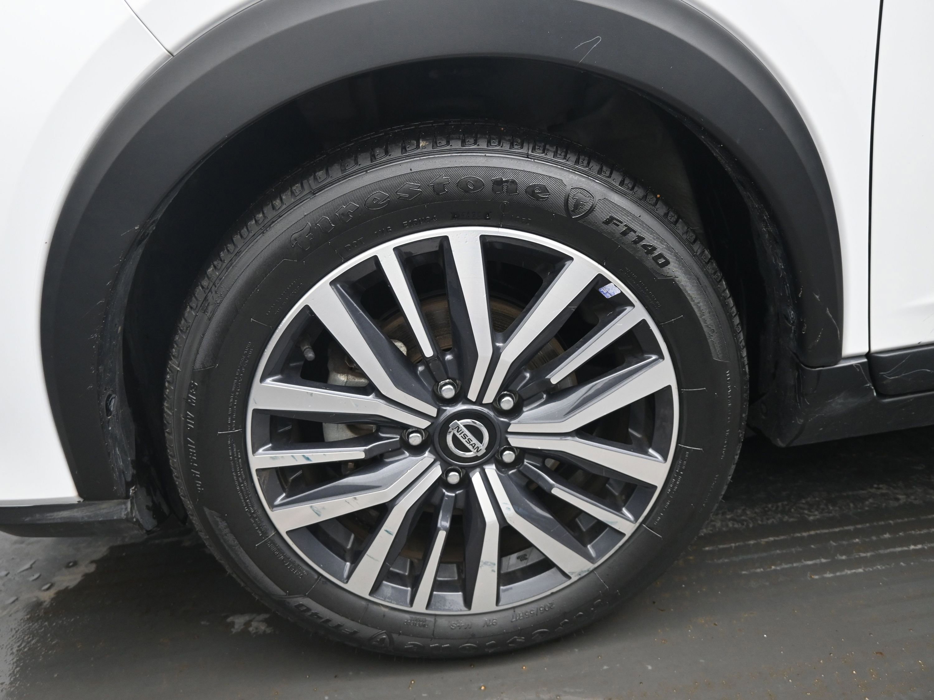 Certified 2021 Nissan Kicks SV image 9