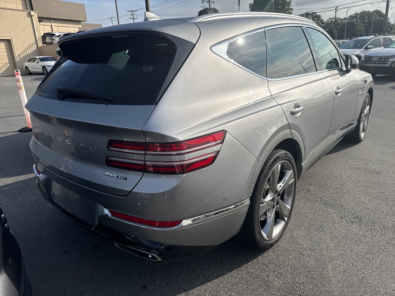 Used 2023 Genesis GV80 3.5T w/ Prestige Package AWD/4WD image 10