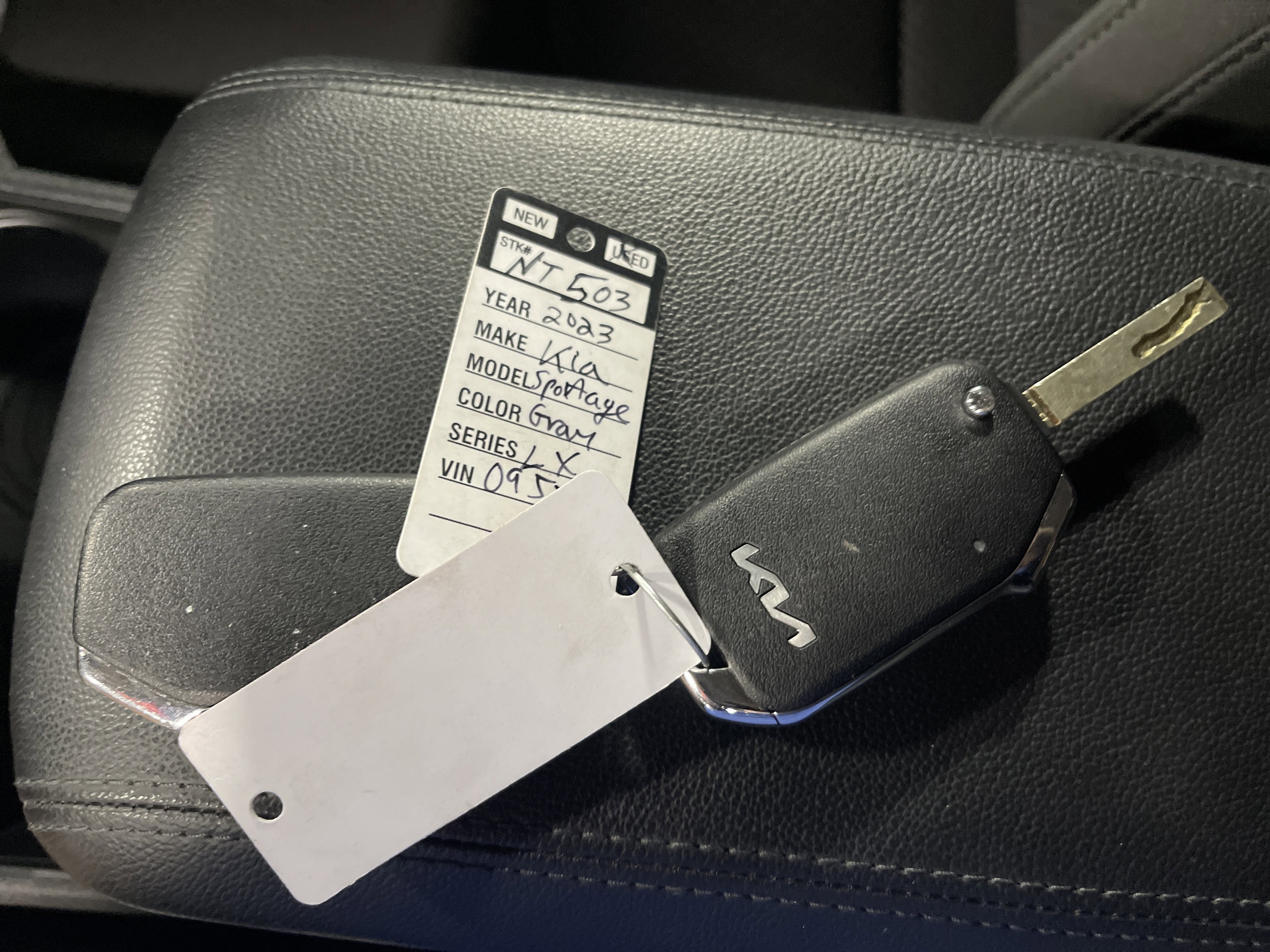 Used 2023 Kia Sportage LX image 24