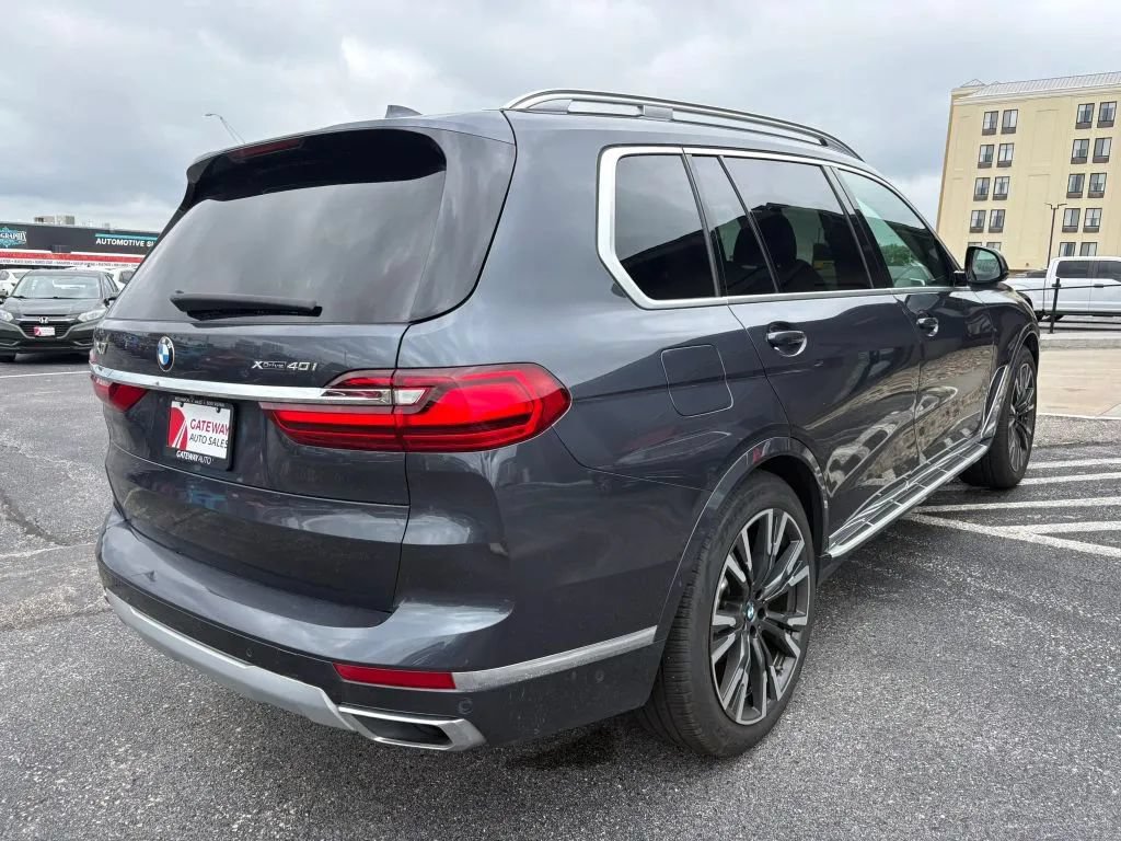 Used 2021 BMW X7 xDrive40i w/ Premium Package AWD/4WD image 5