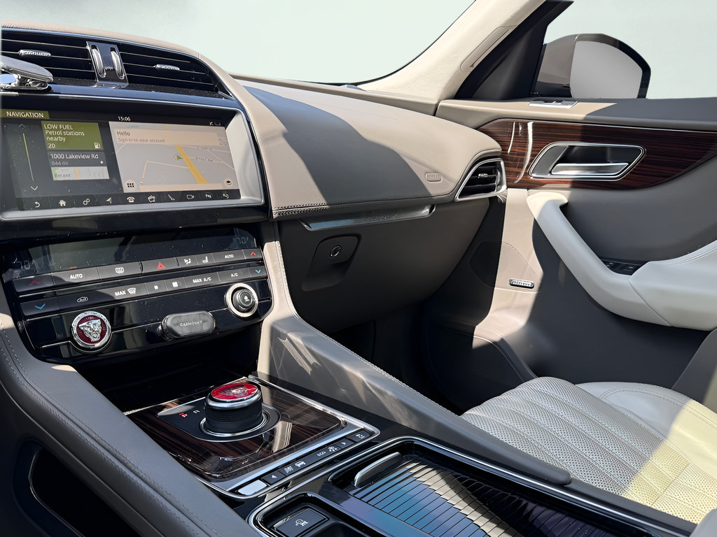 Used 2019 Jaguar F-PACE Portfolio AWD/4WD image 51