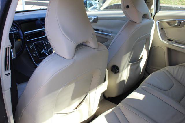 Used 2014 Volvo S60 T5 image 22