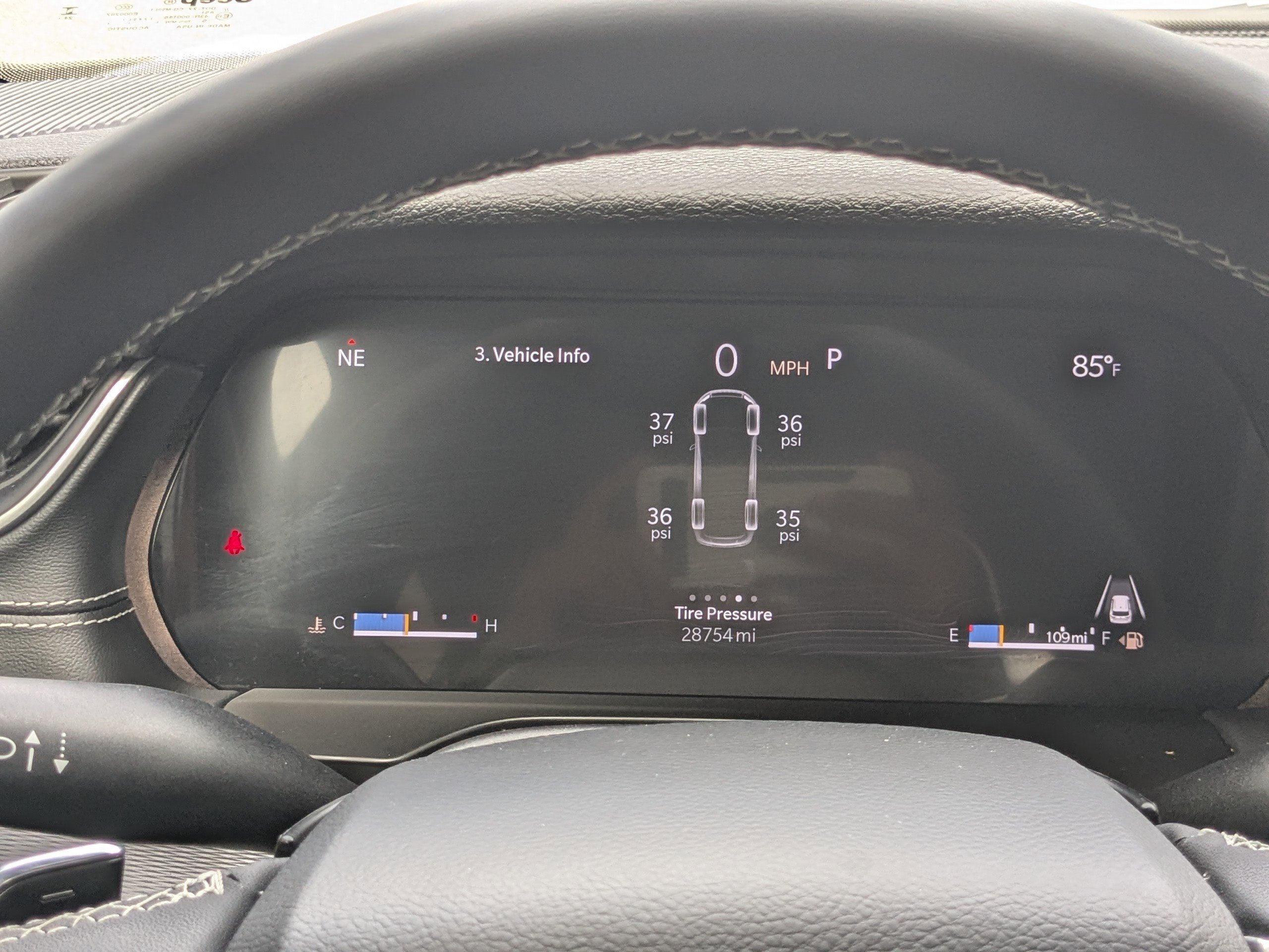 Certified 2025 Jeep Grand Cherokee L Laredo w/ Luxury Tech Group I image 23