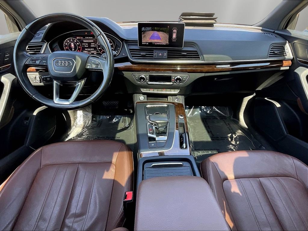 Used 2019 Audi Q5 2.0T Premium Plus w/ Premium Plus Package AWD/4WD image 7