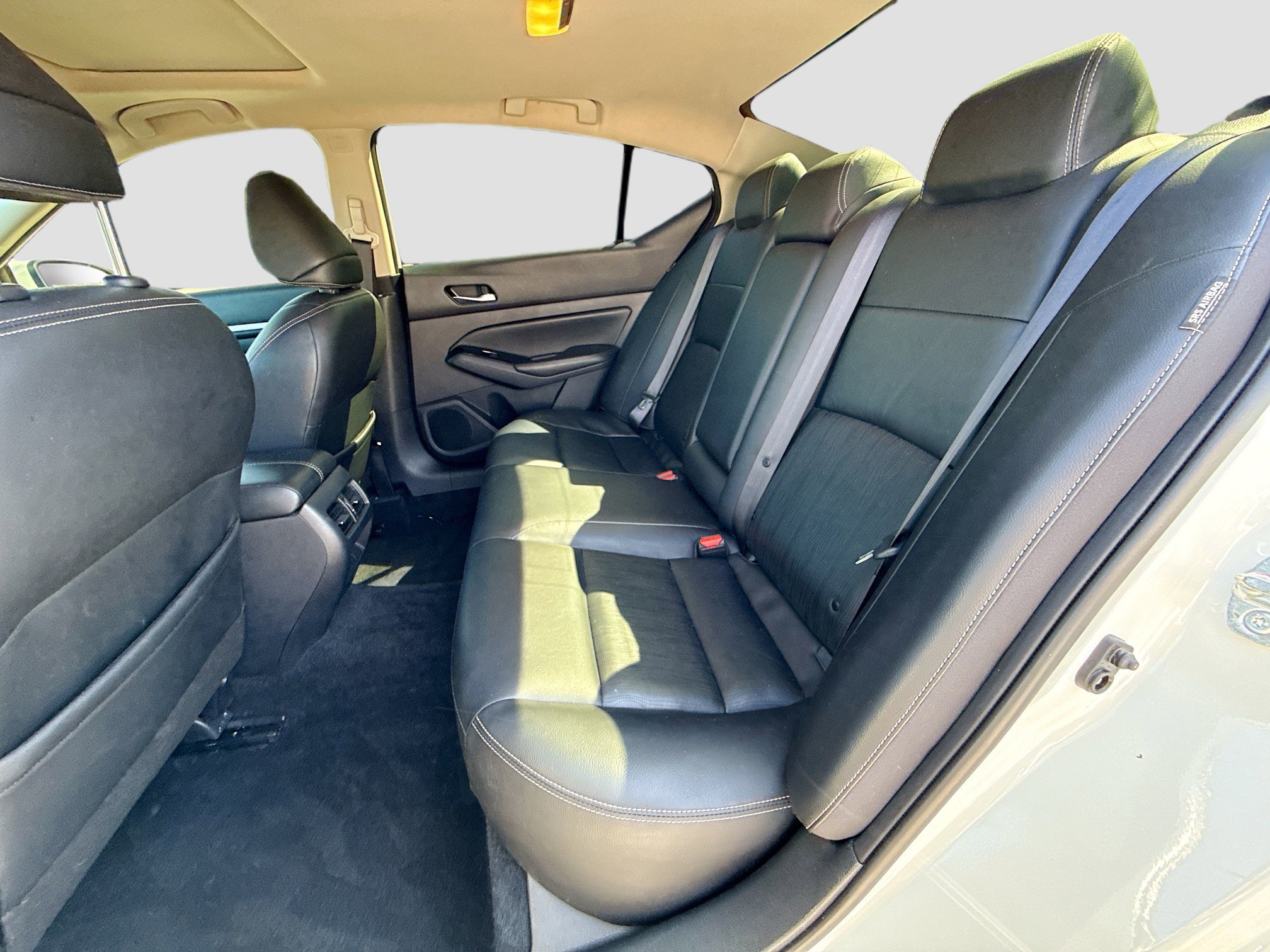 Used 2020 Nissan Altima 2.5 Platinum image 18