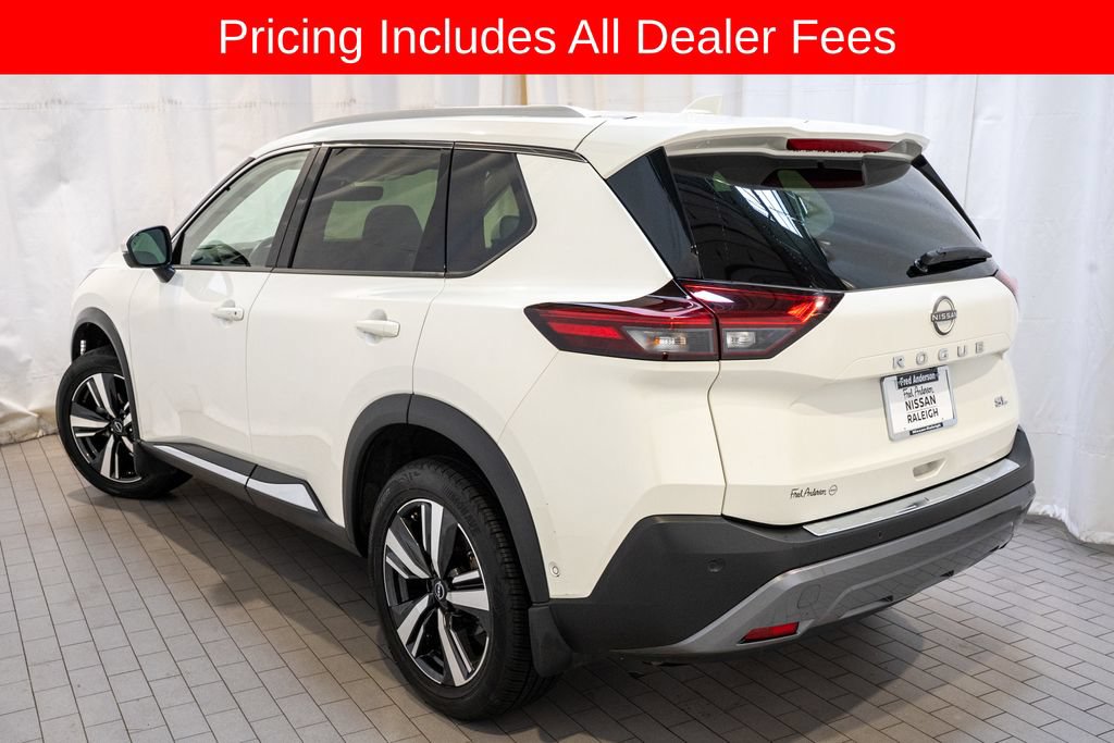 Certified 2023 Nissan Rogue SL w/ SL Premium Package FWD image 3