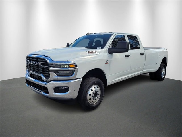 New 2026 RAM 3500 Tradesman w/ Chrome Appearance Group image 2