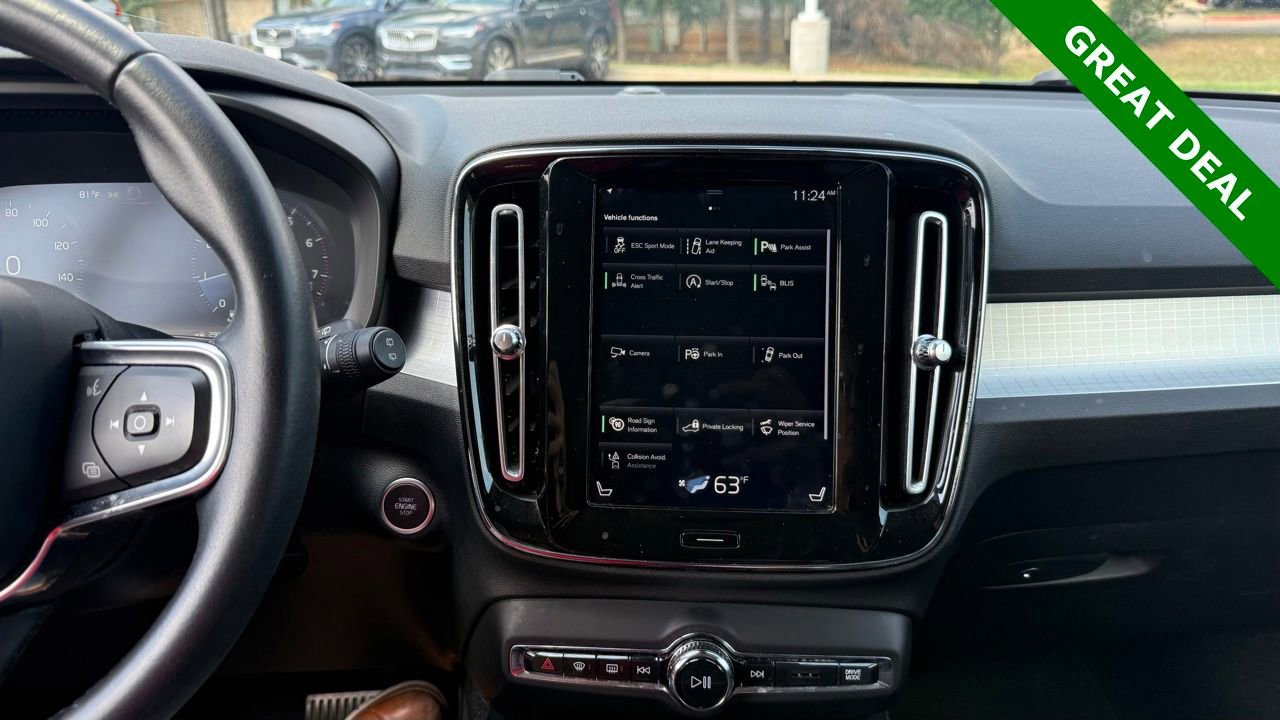 Used 2019 Volvo XC40 T5 Momentum AWD/4WD image 24