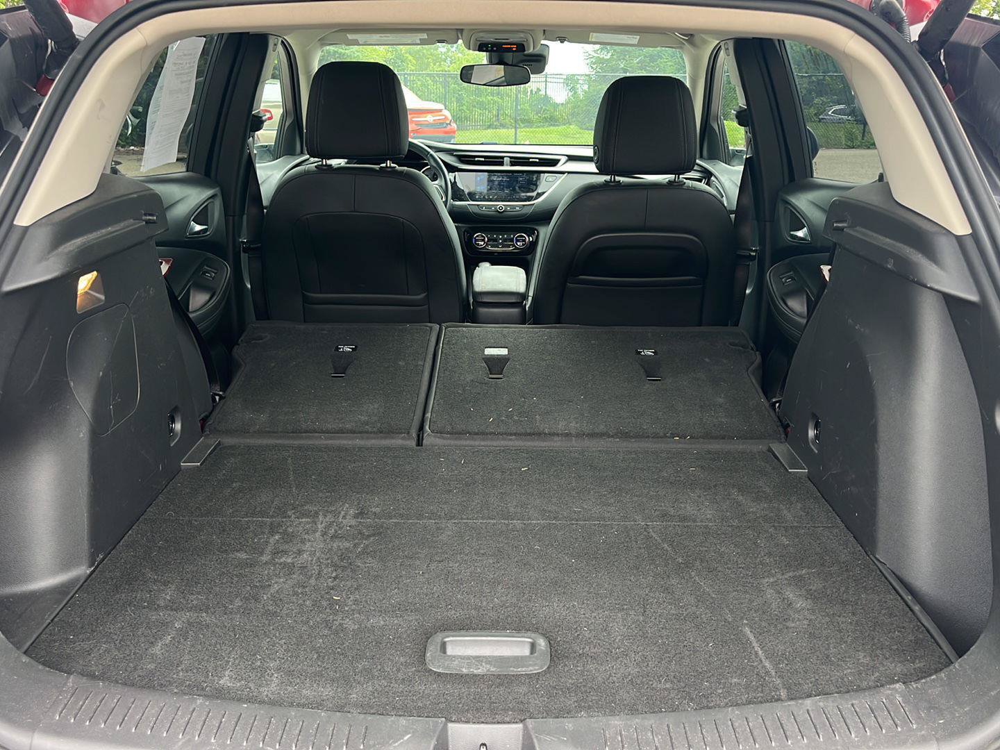 Used 2022 Buick Encore GX Select AWD/4WD image 19