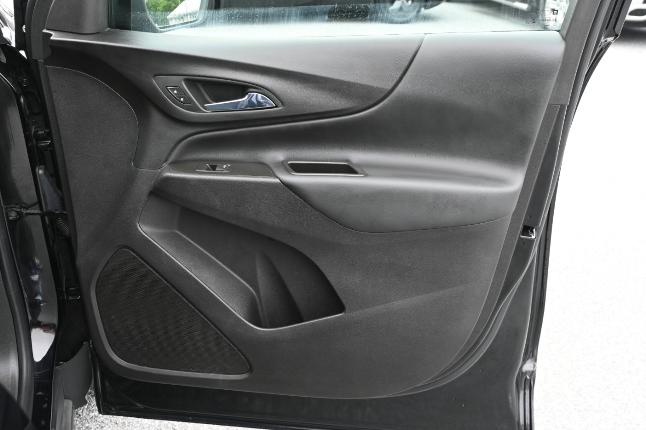 Used 2024 Chevrolet Equinox LT image 33