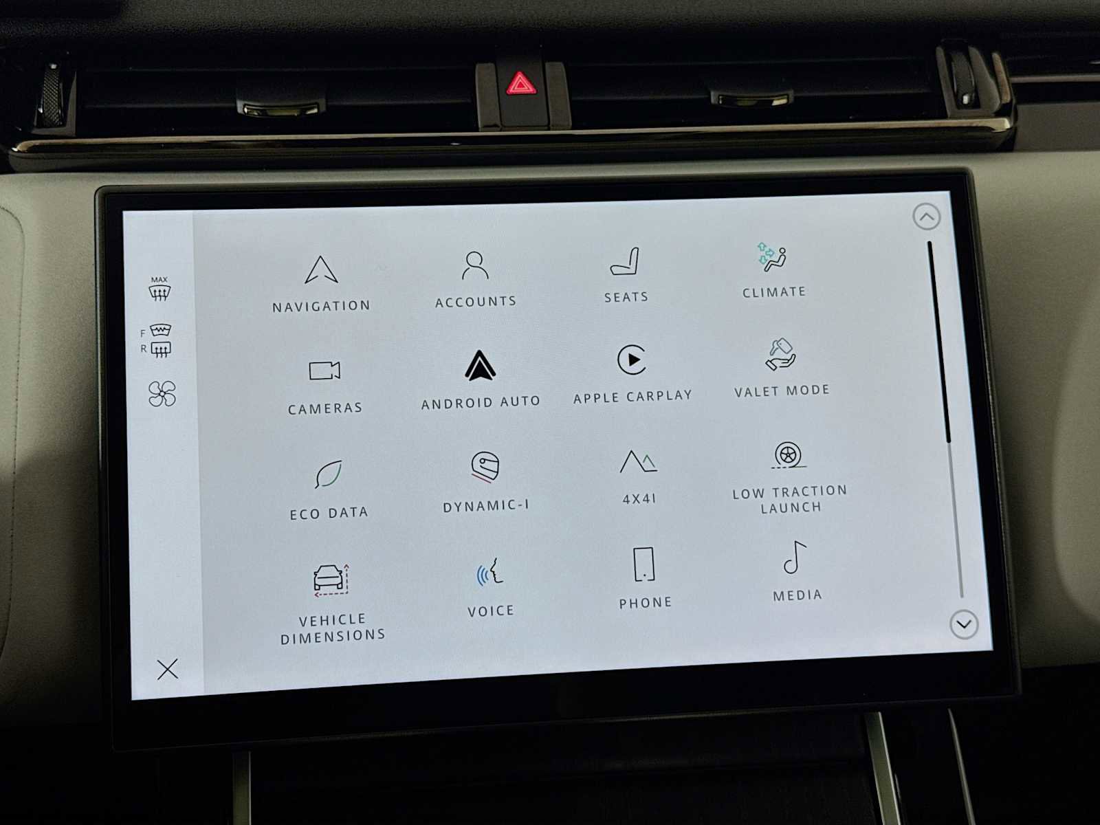 Used 2025 Land Rover Range Rover Velar Dynamic SE image 14