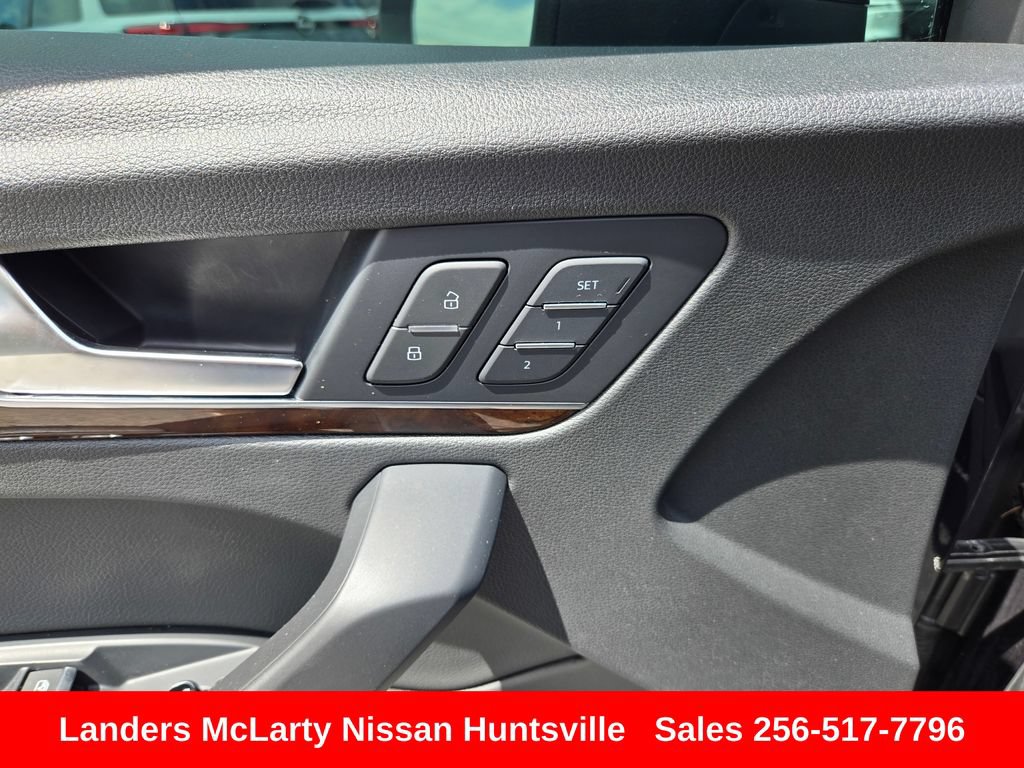 Used 2020 Audi Q5 2.0T Premium AWD/4WD image 25
