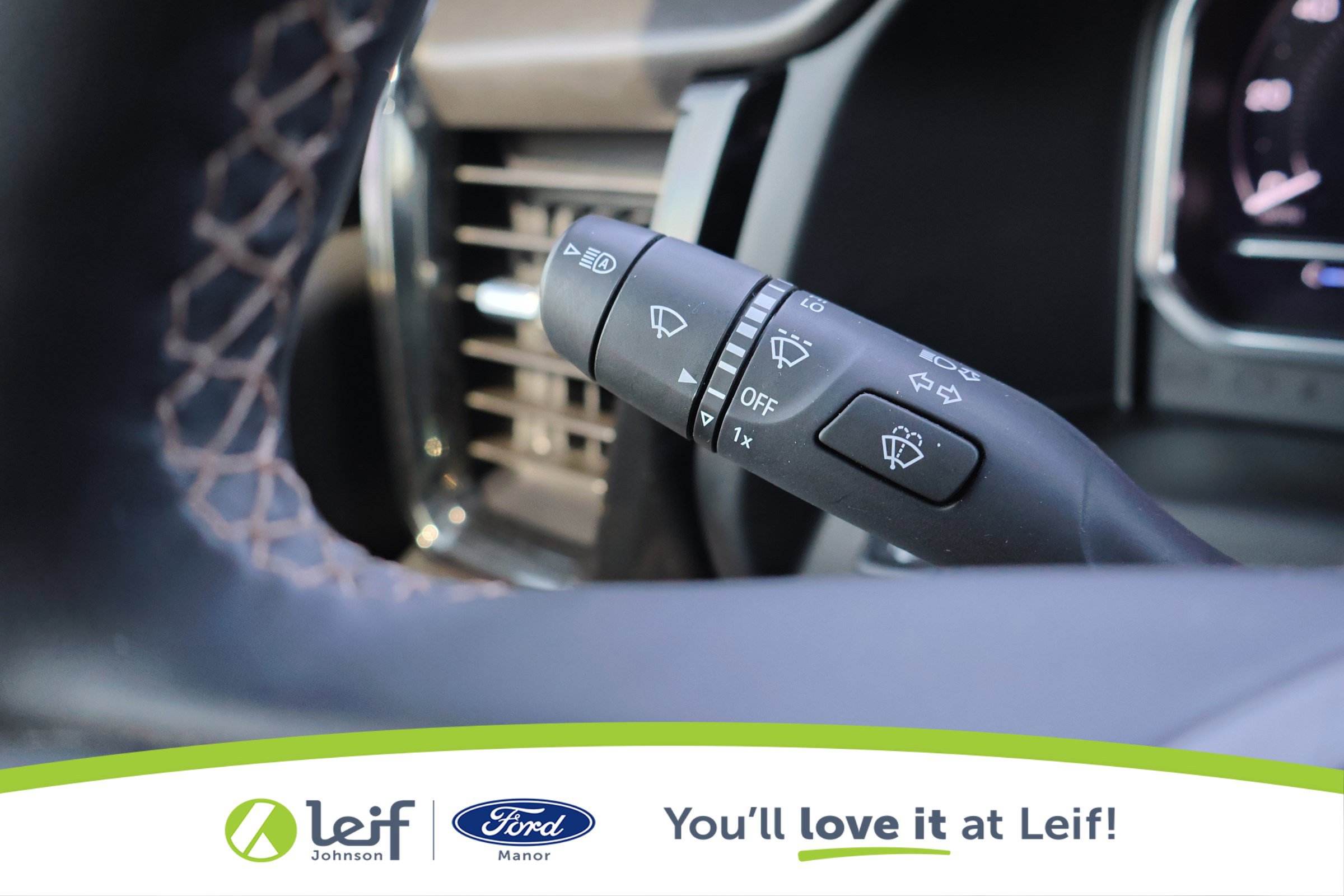 Used 2024 GMC Sierra 2500 AT4 w/ Technology Package image 18