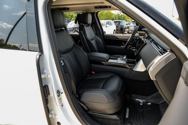 New 2026 Land Rover Range Rover SE AWD/4WD image 44