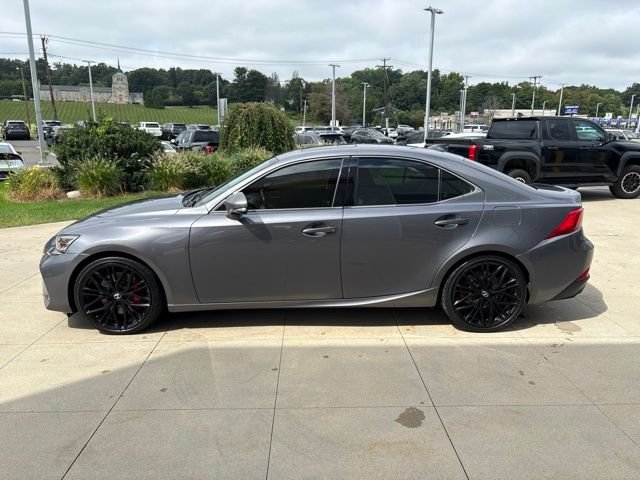 Used 2018 Lexus IS 300 AWD w/ Comfort Package image 4