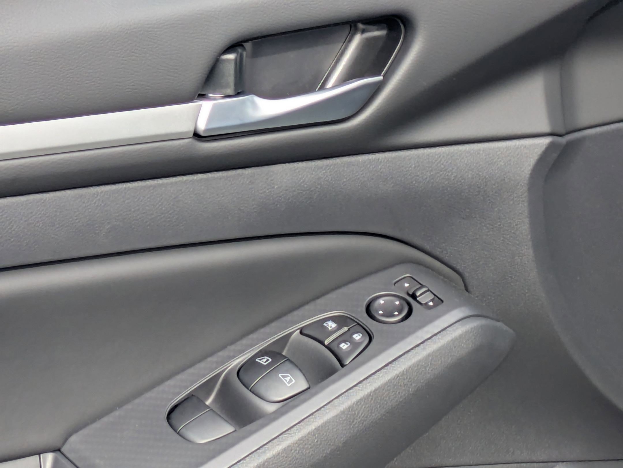 New 2026 Nissan Altima 2.5 SR w/ SR Premium Package image 12