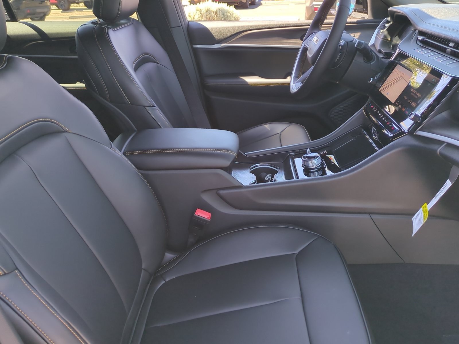 New 2026 Jeep Grand Cherokee Limited AWD/4WD image 19