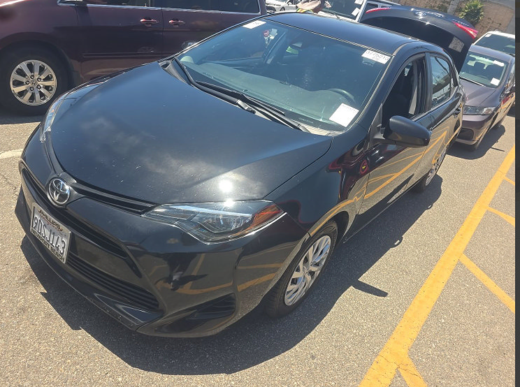 Used 2019 Toyota Corolla LE FWD image 1