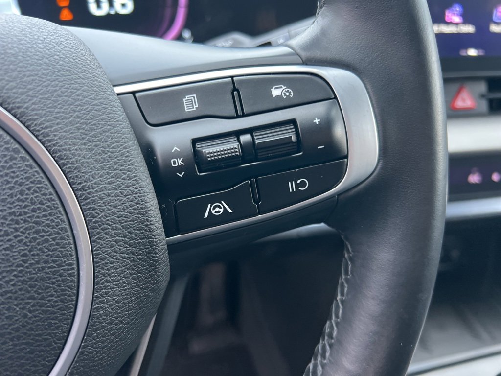 Used 2023 Kia Sportage EX image 13