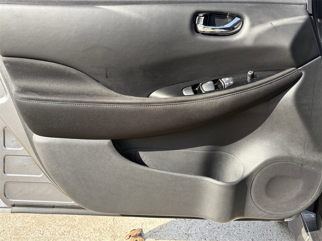 Used 2023 Nissan Leaf SV Plus image 10