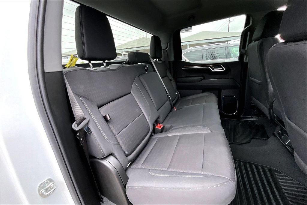 Used 2025 GMC Sierra 1500 Elevation w/ X31 Off-Road Package AWD/4WD image 38