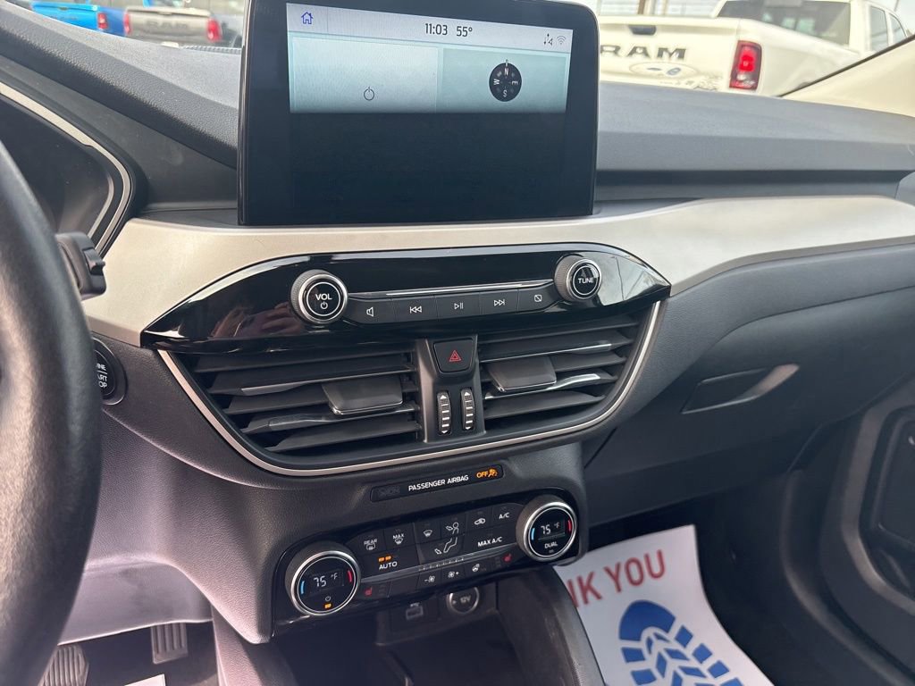 Used 2021 Ford Escape SEL w/ Technology Package image 18