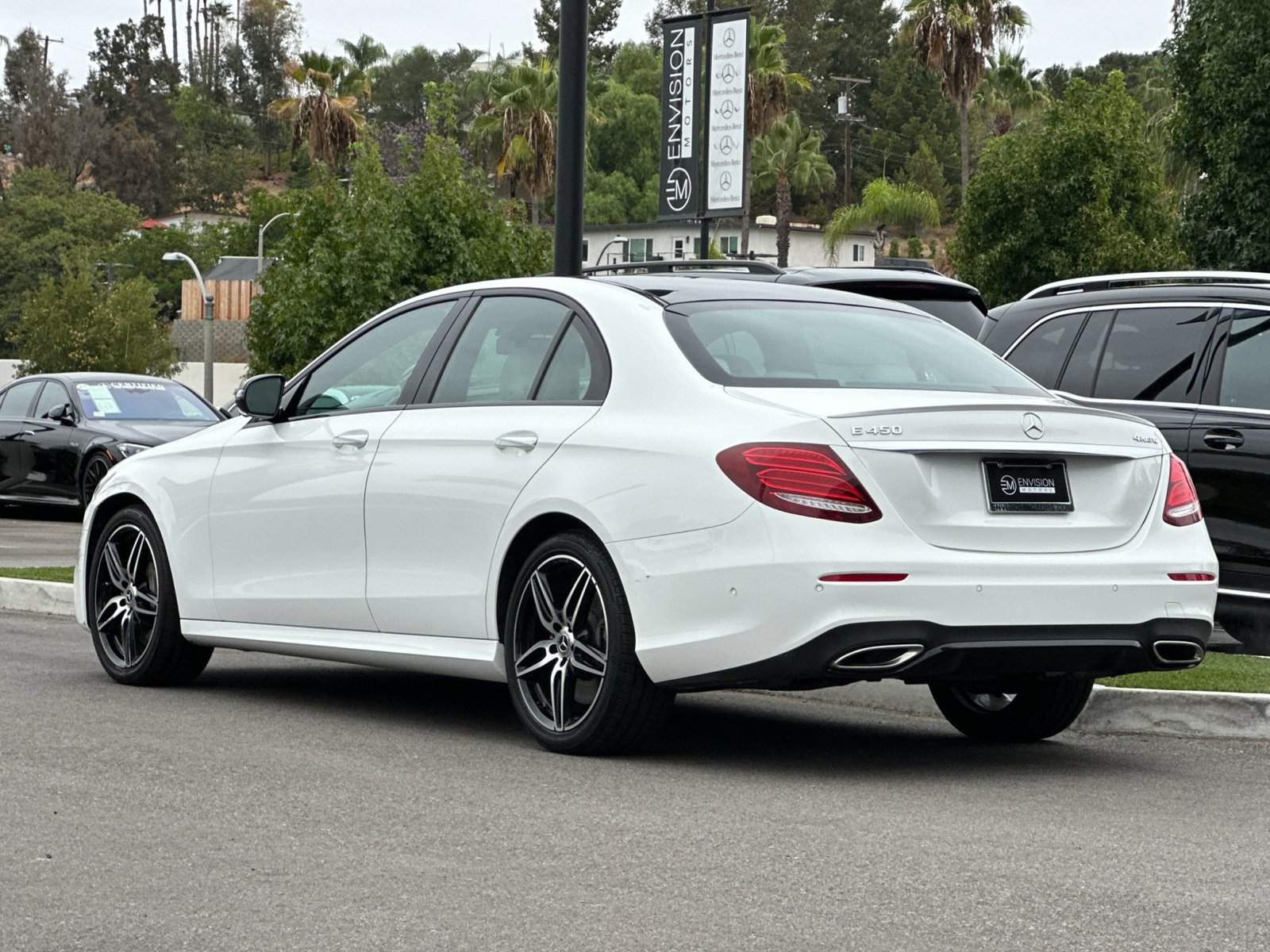 Used 2020 Mercedes-Benz E 450 4MATIC Sedan image 5