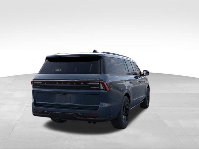 New 2026 Lincoln Navigator L Reserve w/ Jet Appearance Package image 9