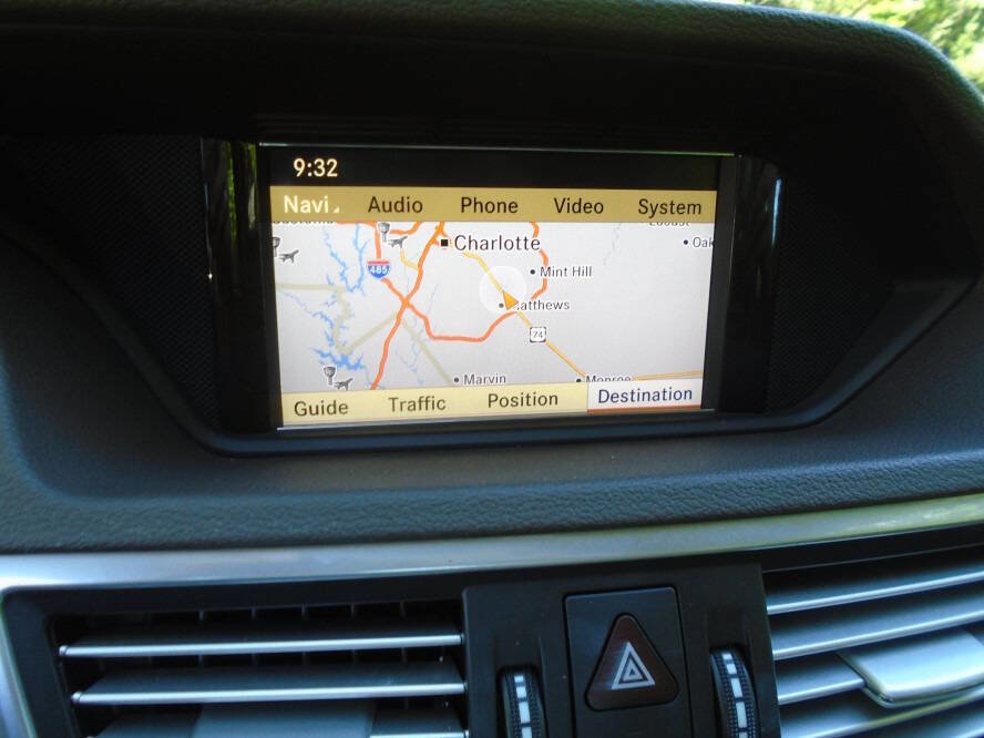 Used 2011 Mercedes-Benz E 350 Sedan image 13