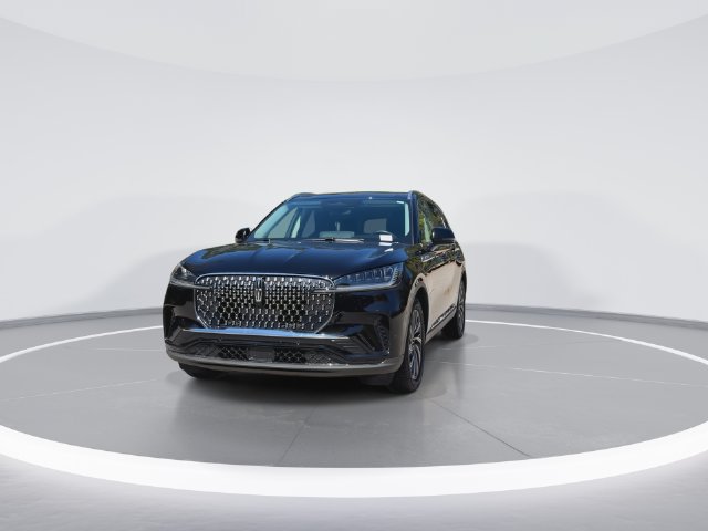New 2026 Lincoln Aviator 2WD image 3