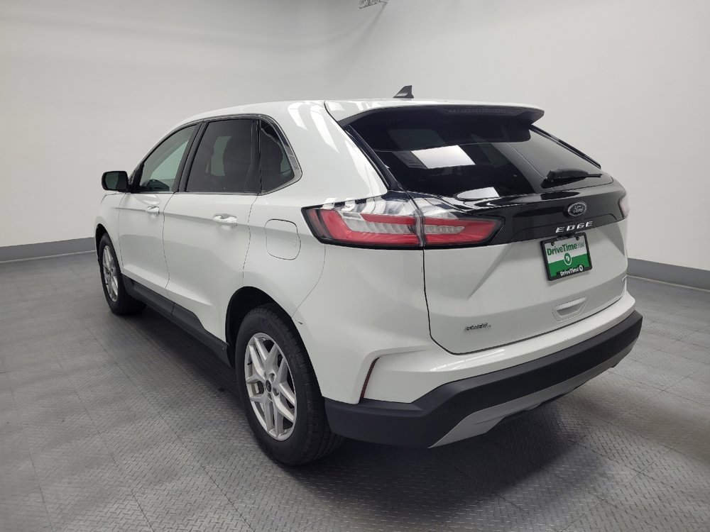 Used 2024 Ford Edge SEL image 5