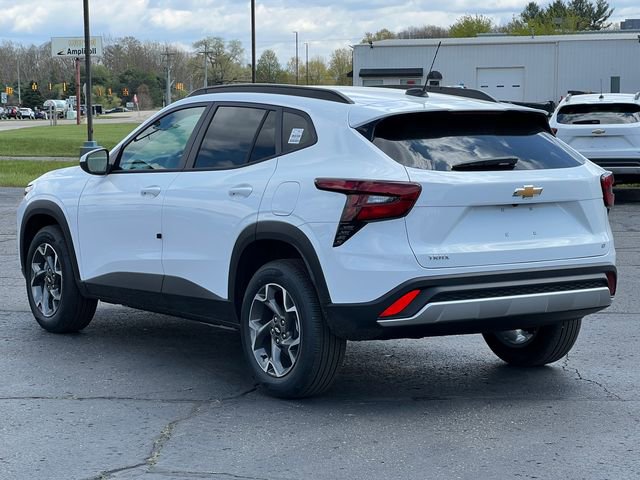 New 2026 Chevrolet Trax LT w/ LT Convenience Package FWD image 6