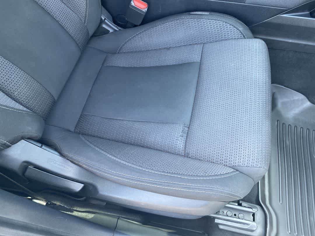Used 2020 Subaru Outback Premium image 23