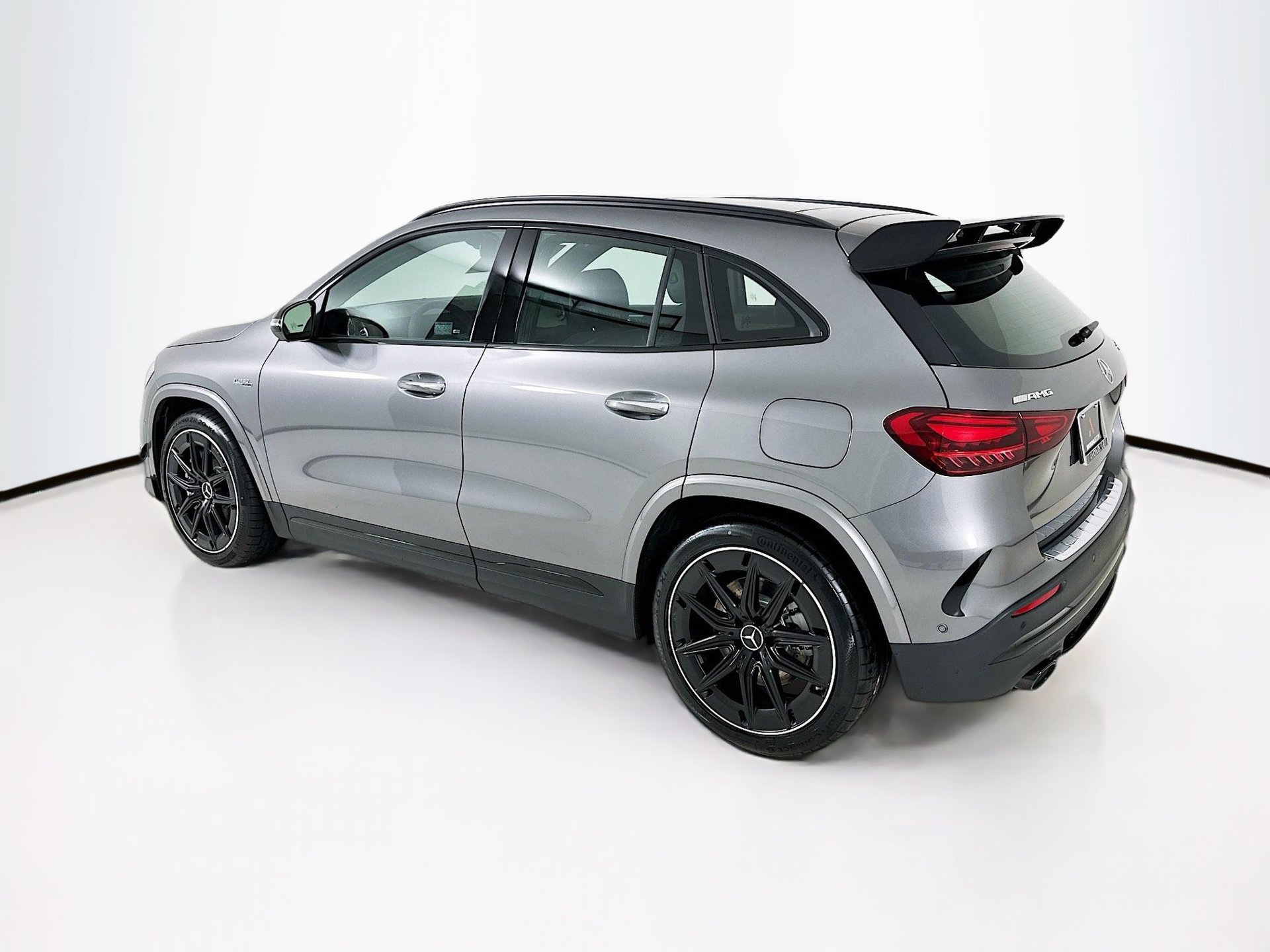 New 2026 Mercedes-Benz GLA 35 AMG 4MATIC image 6
