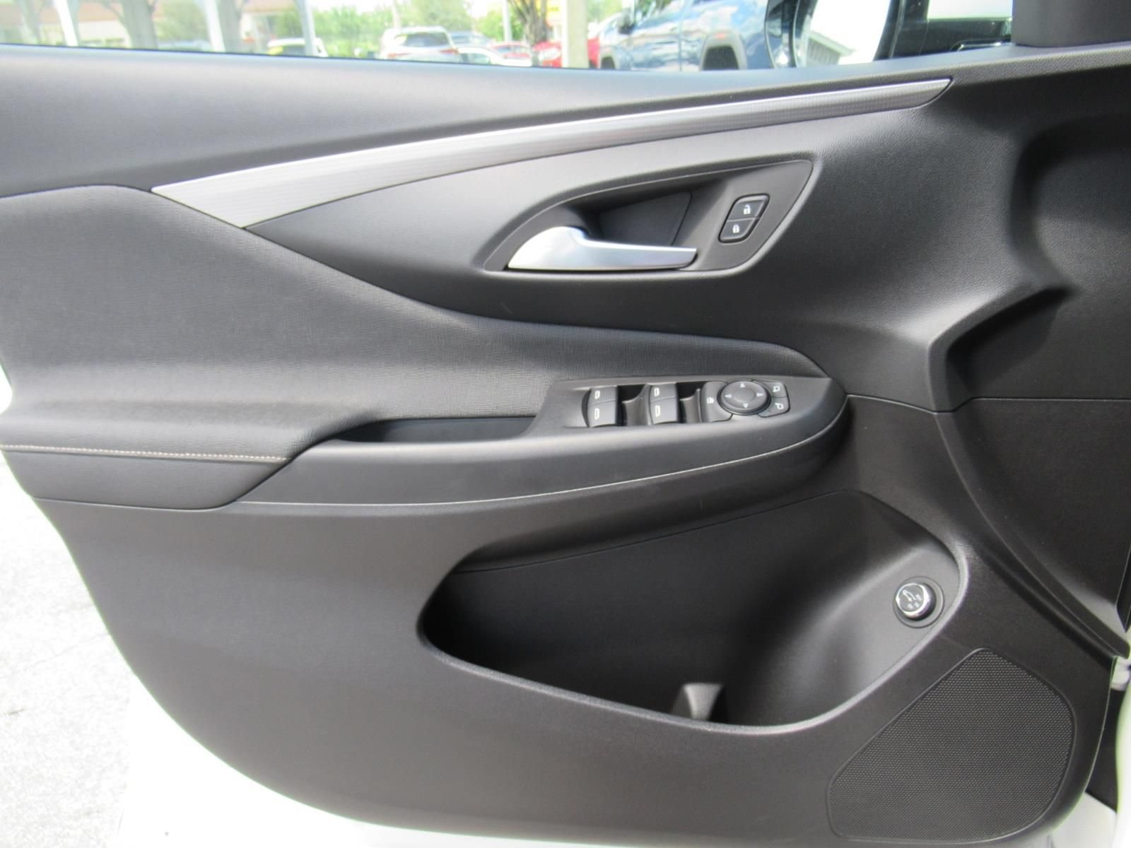 New 2026 Buick Envista Sport Touring FWD image 20