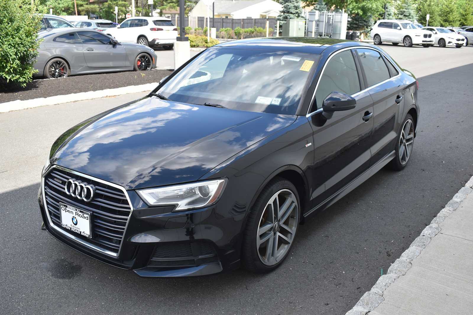 Used 2017 Audi A3 2.0T Premium Plus AWD/4WD image 4