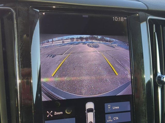 Used 2021 Volvo XC60 T5 Momentum w/ Protection Package image 13