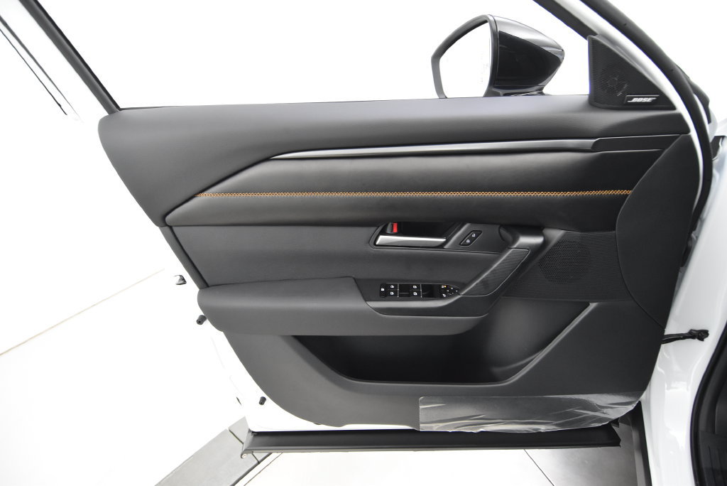 New 2026 MAZDA CX-50 AWD 2.5 Hybrid w/ Cargo Package image 32