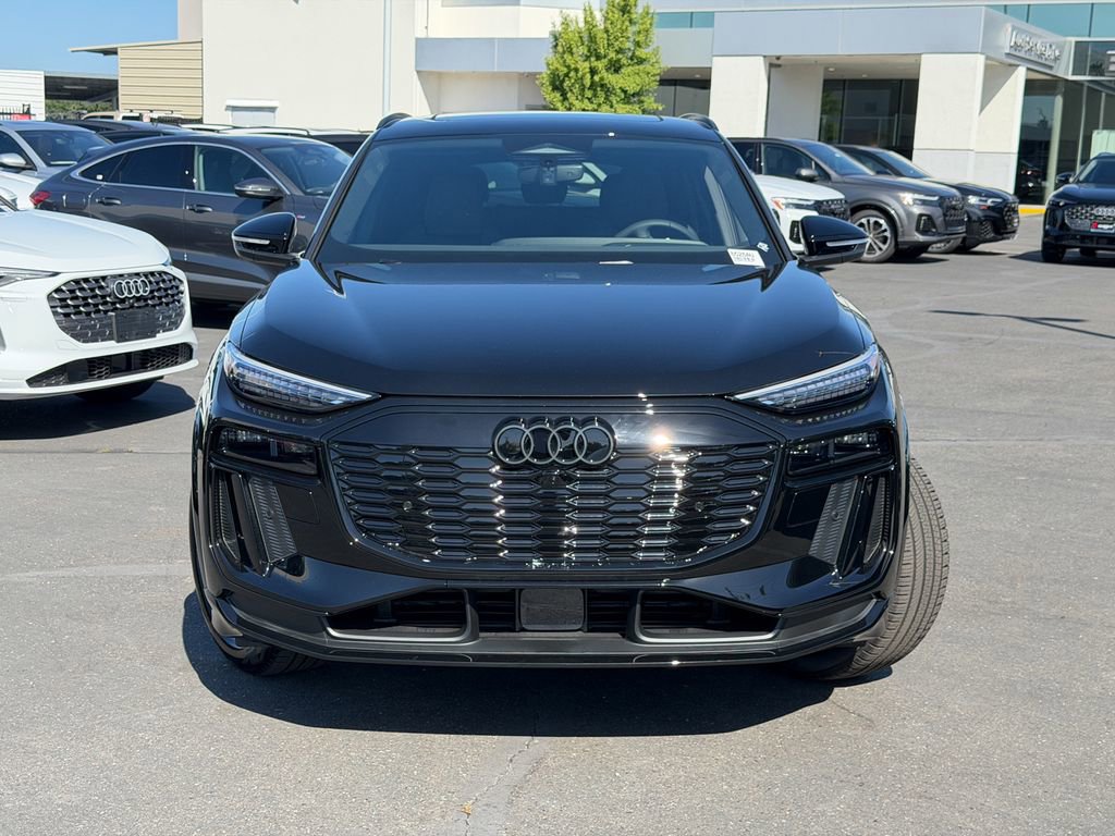 New 2027 Audi Q6 e-tron Premium Plus AWD/4WD image 3