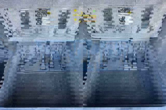 Used 2018 Toyota Sienna XLE FWD image 18