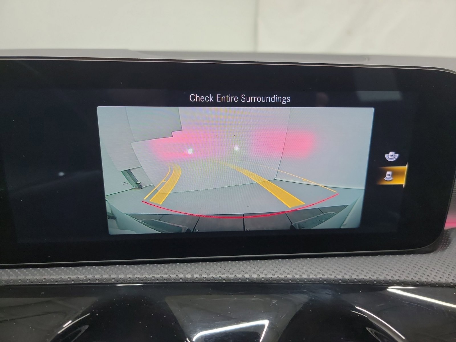 Used 2022 Mercedes-Benz CLA 250 4MATIC image 23