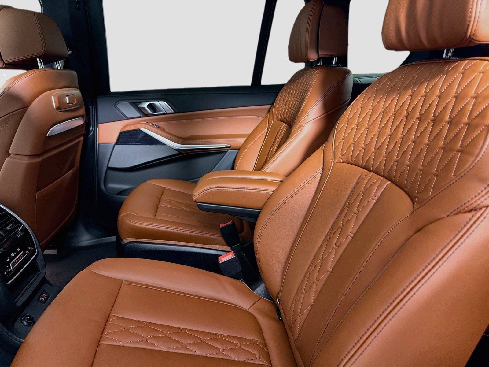 New 2027 BMW X7 xDrive40i w/ Executive Package AWD/4WD image 24