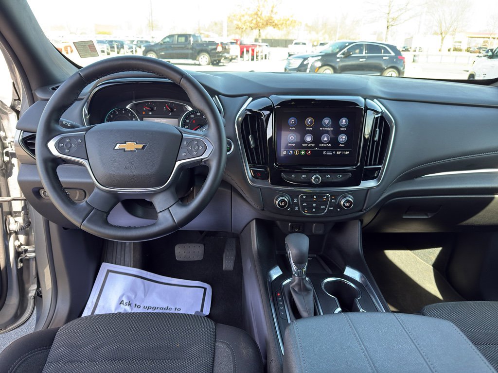 Used 2023 Chevrolet Traverse LT image 26